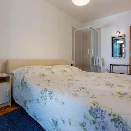 Apartman Apartments Kamen Dramalj