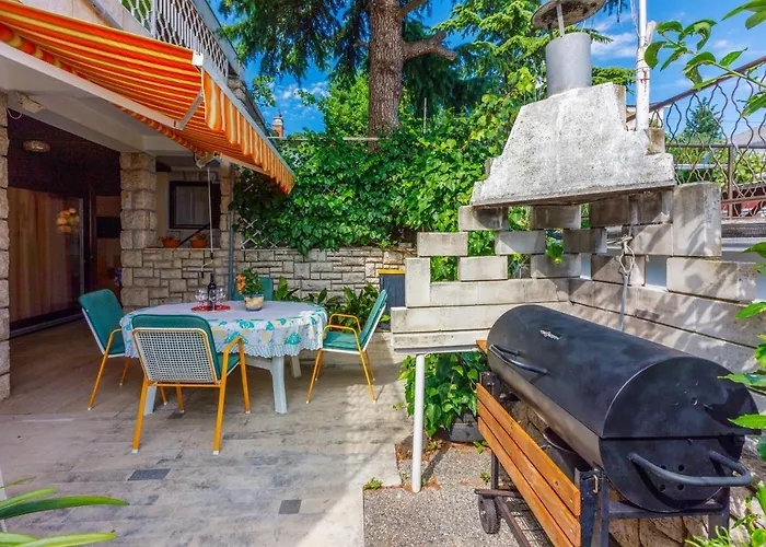 Kamen Apartment Dramalj