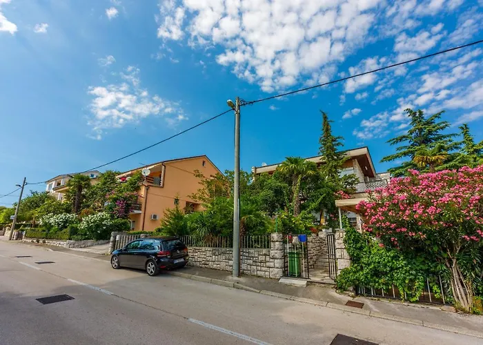 Kamen Apartment Dramalj