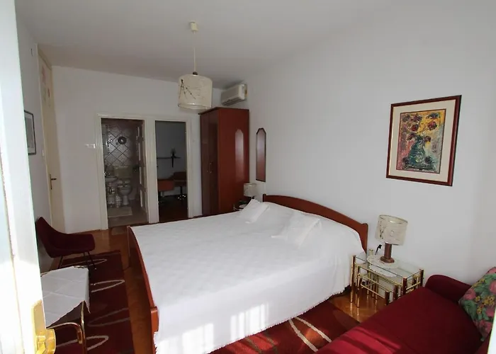 Apartman Kamen